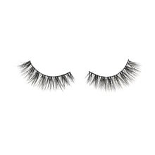 Load image into Gallery viewer, Amelia 3D Mink Lashes
